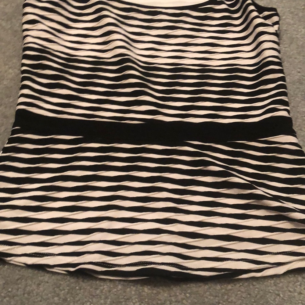 WHBM top - Picture 3 of 4